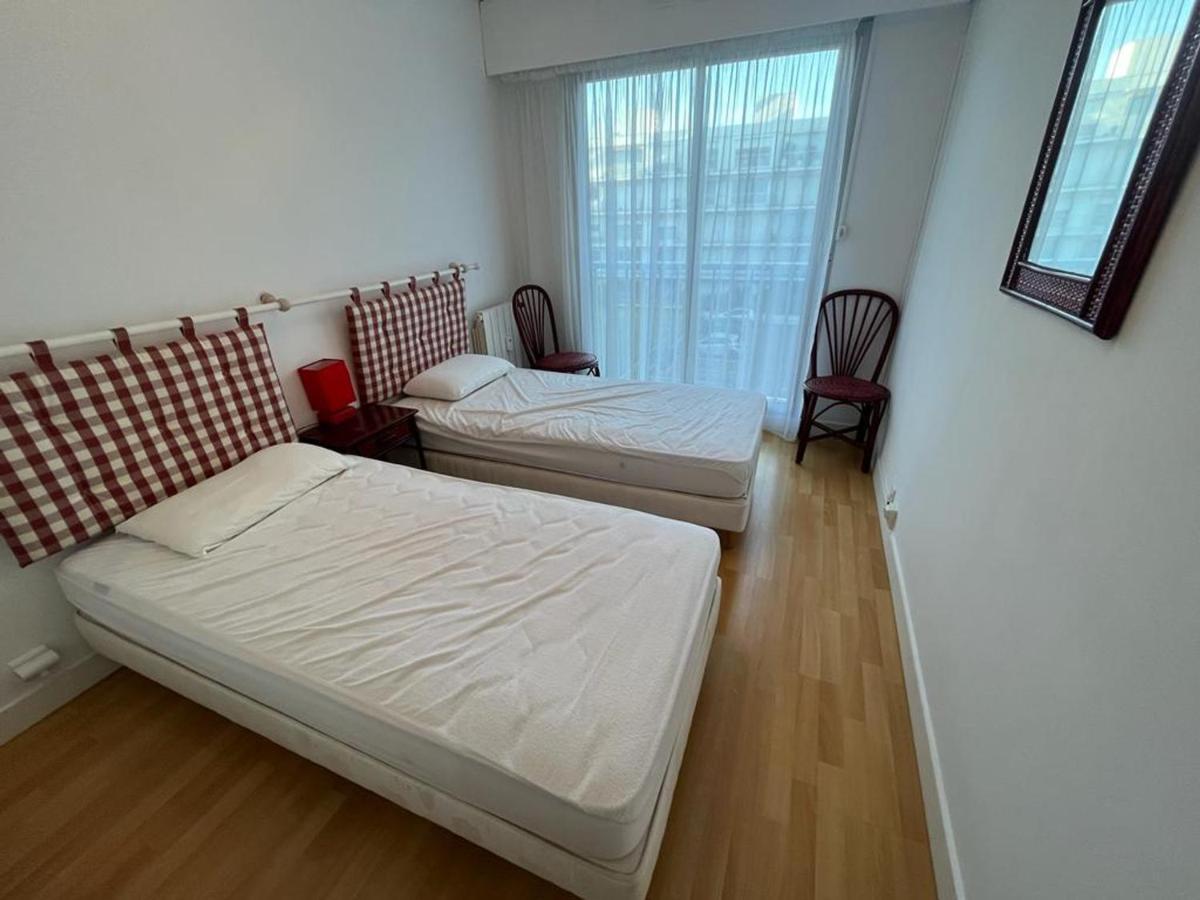 Appartement T4 Avec Parking, Balcon Et Proche Commerces A Biarritz - Fr-1-239-921 מראה חיצוני תמונה