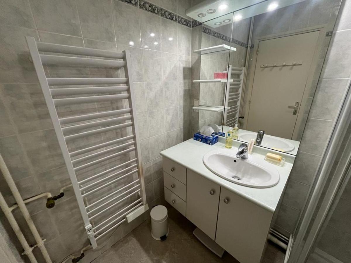 Appartement T4 Avec Parking, Balcon Et Proche Commerces A Biarritz - Fr-1-239-921 מראה חיצוני תמונה